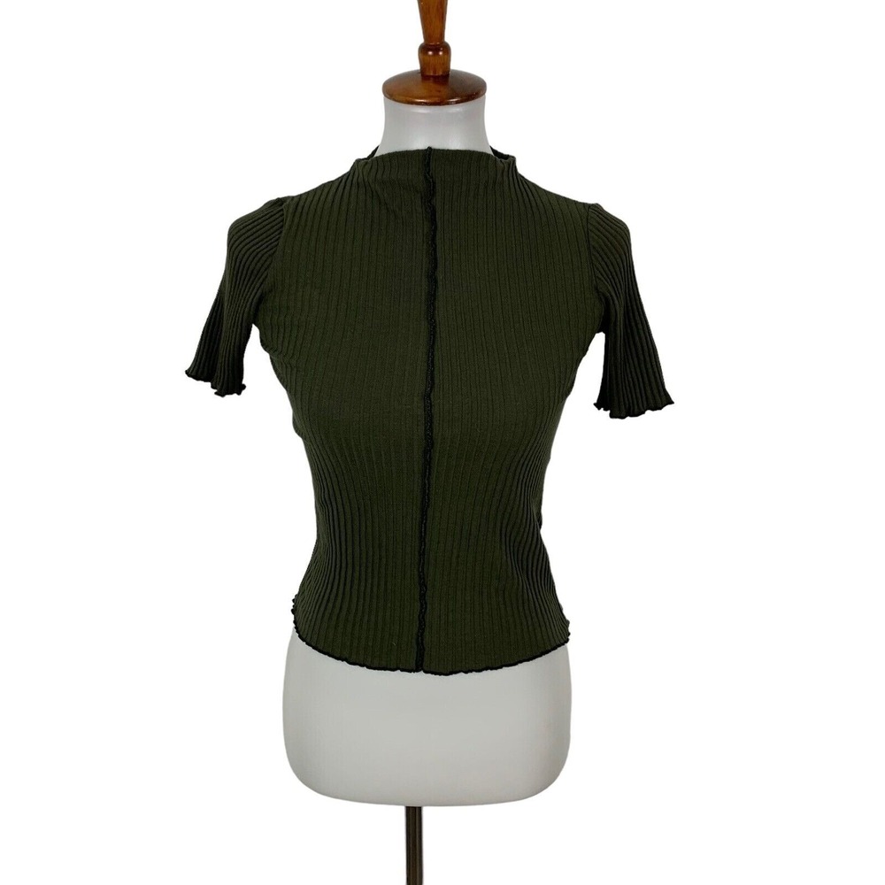 Zara‎ Green Stretch Short Sleeve Top Small Trendy Basic Fitted